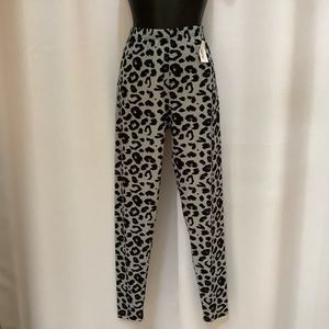 Adult Full Length Leggings in Animal Print - Fits Plus size 12 to 20